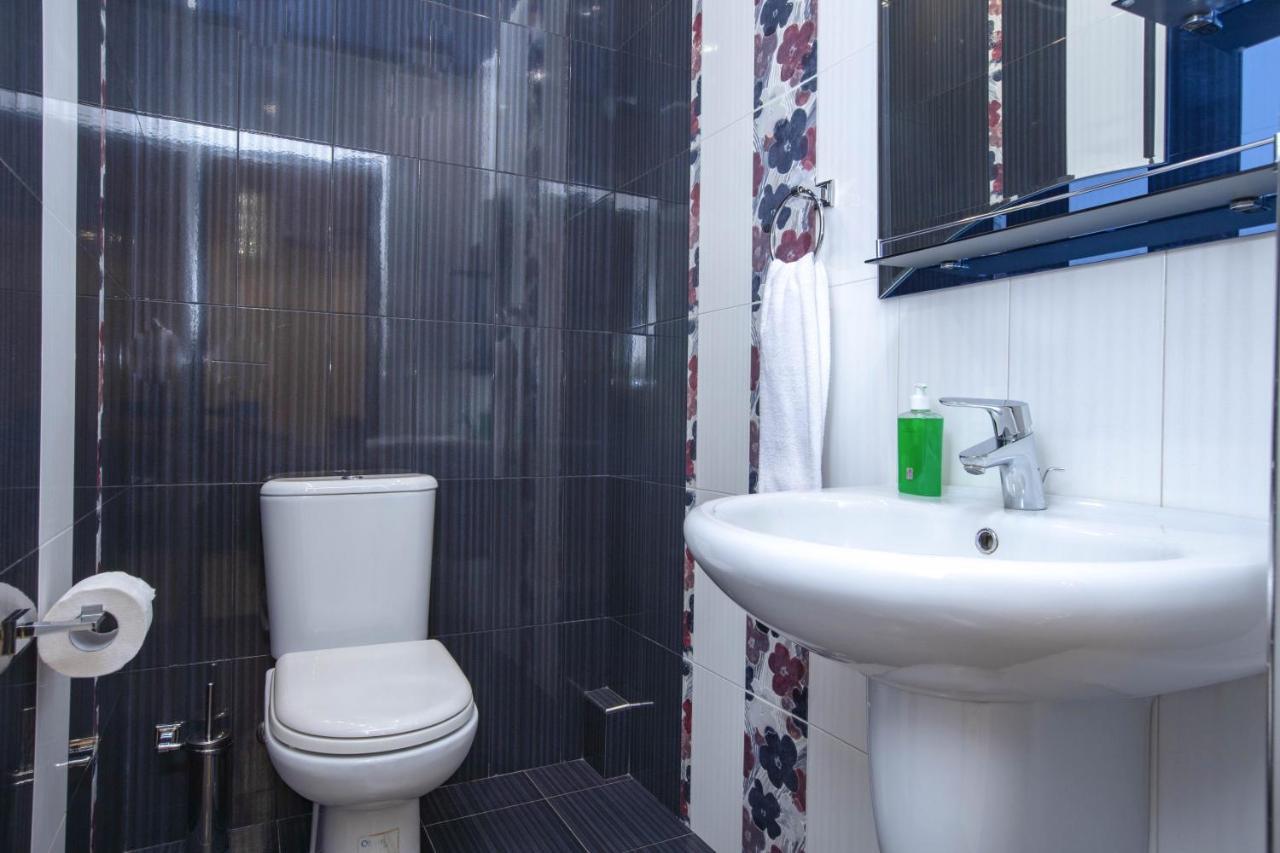 Stay Inn Apartments On Amiryan 4-6 Yerevan Bagian luar foto