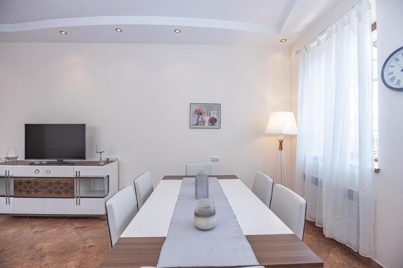 Stay Inn Apartments On Amiryan 4-6 Yerevan Bagian luar foto