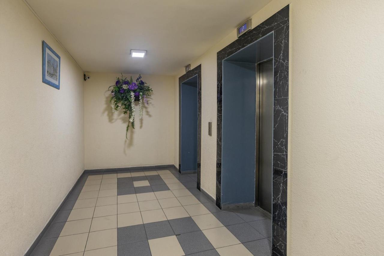 Stay Inn Apartments On Amiryan 4-6 Yerevan Bagian luar foto